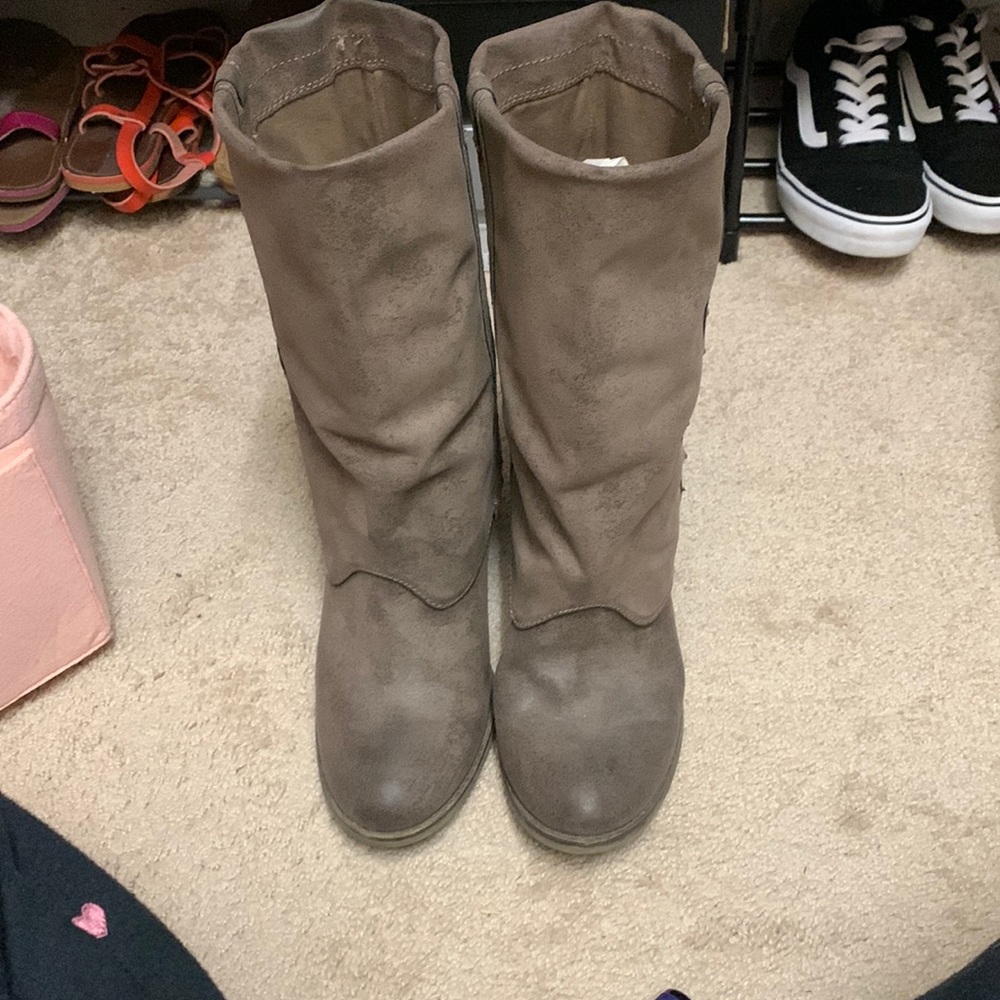 Mia boots - Picture 2 of 3